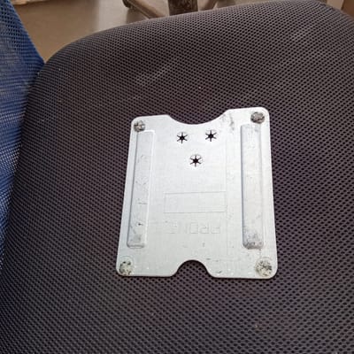 PLACA DE ENGATE RÁPIDO PARA TV