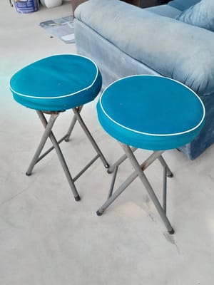 BANQUETAS DOBRÁVEIS ESTOFADAS