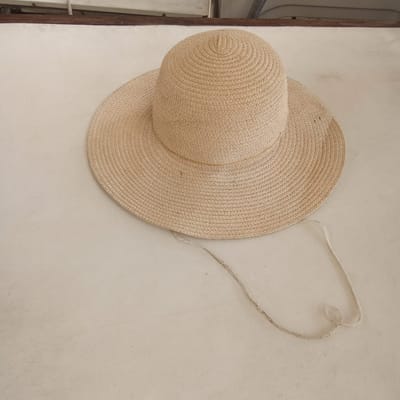 CHAPÉU DE PRAIA DE PALHA