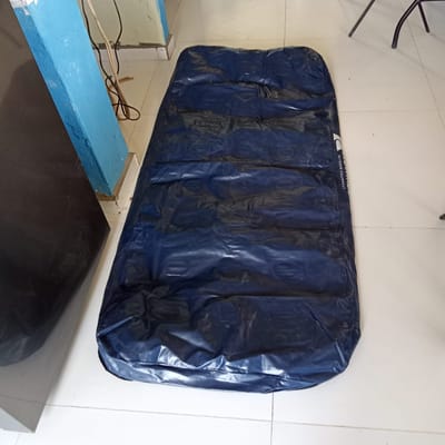 COLCHÃO INFLÁVEL SOLTEIRO