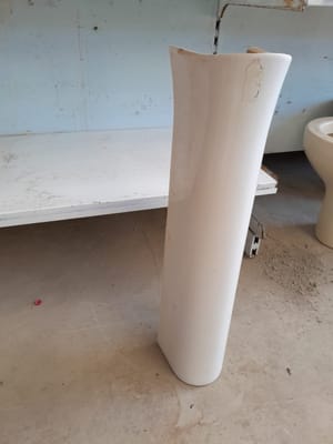 COLUNA DE CERÂMICA PARA LAVATÓRIO