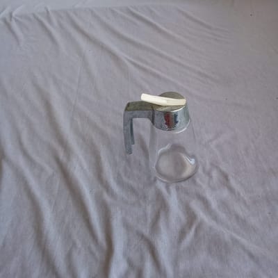 DISPENSADOR DE MEL E XAROPE