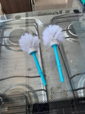 ESCOVA SANITÁRIA DE PLÁSTICO