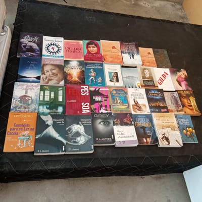 LIVROS DE HISTÓRIAS MARCANTES